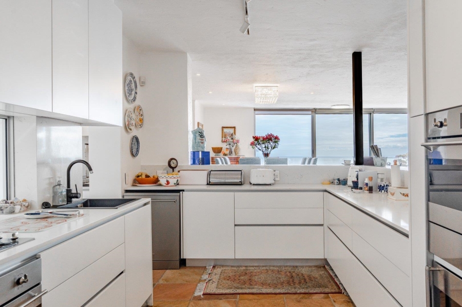 3 Bedroom Property for Sale in Bantry Bay Western Cape